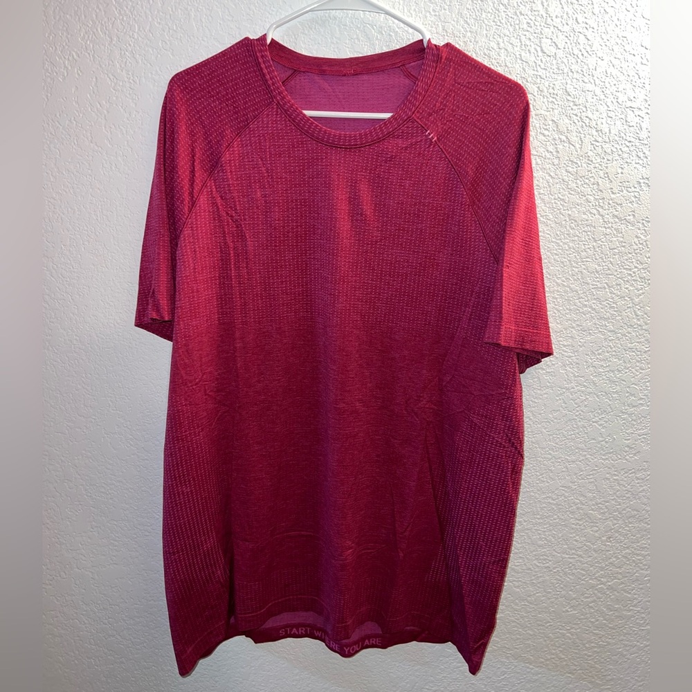 Lululemon Athletica Red Short Sleeve Tee